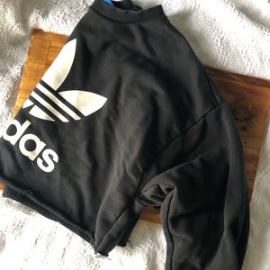Adidas crop top sweater